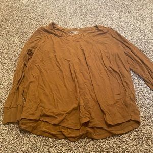 Long sleeved t Shirt